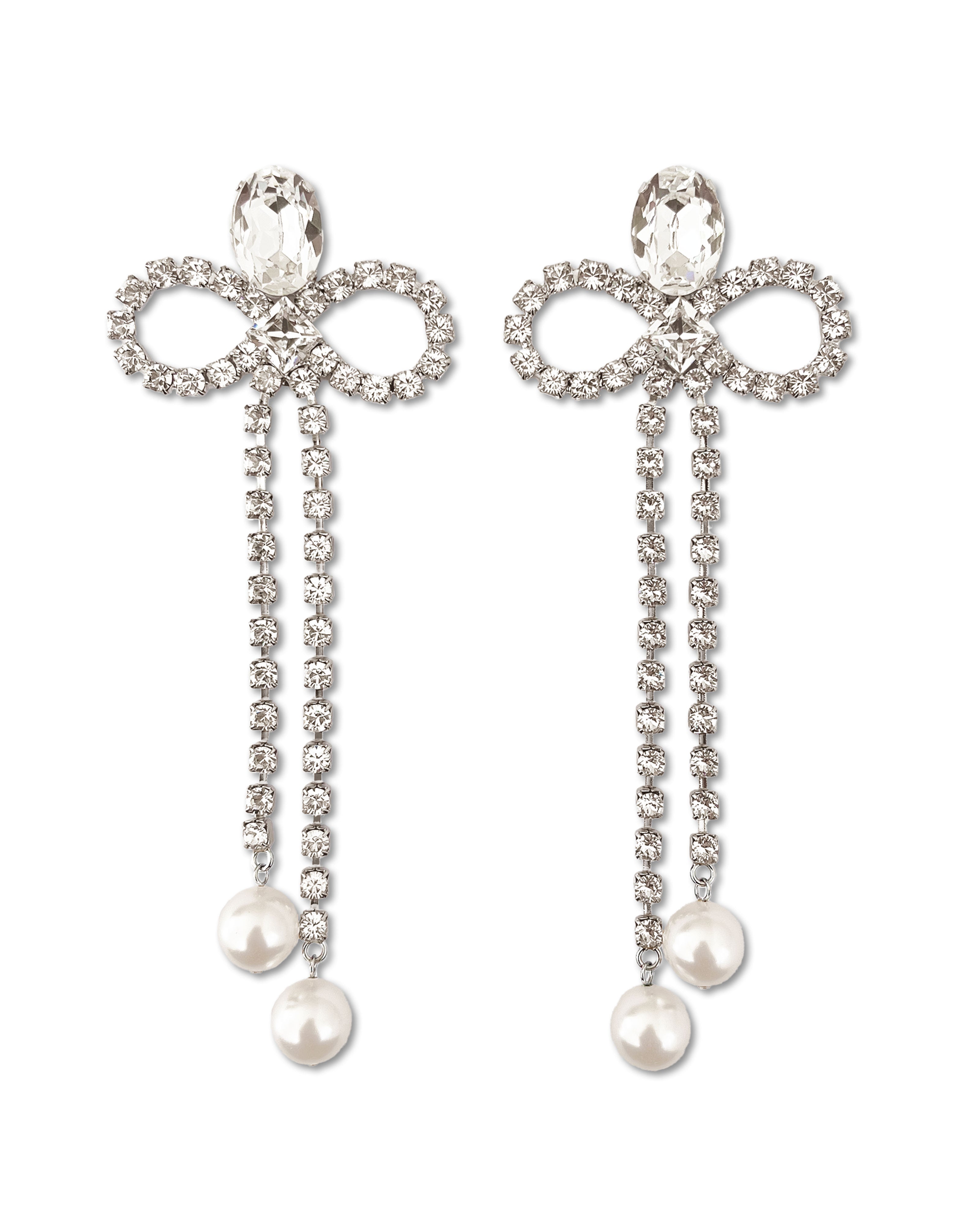 aimi　0103　♡ White Mimosa Clip Earrings – Joomi Lim